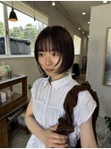 オリーブグレージュ レイヤーボブ