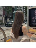 ララルーモ 渋谷公園通り店(LaLarOomo)&nbsp;光に透ける透明感ブラウン艶髪ロング