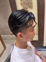 フォーコーナーズ(Four Corners)&nbsp;スキンフェードツーブロック刈り上げジェットモヒカンマンバン