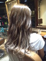 サロンドミルク 原宿(salon de MiLK)&nbsp;【サロンドミルク原宿】グレージュ×ハイライト×グラデ