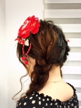 エモーション 結婚式お呼ばれアレンジ 担当 松井恵子