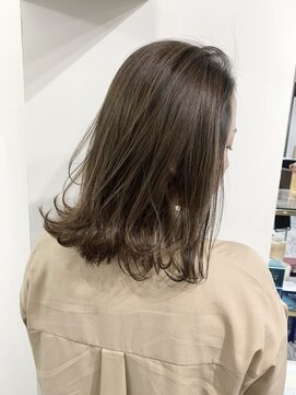 ナイン 麻布十番(NINE) ☆透明感ネオ外ハネグレージュ☆