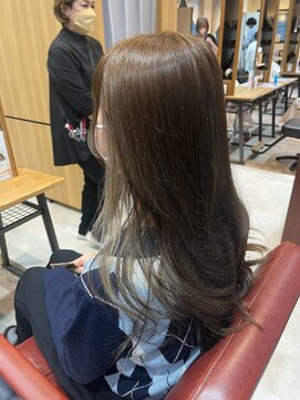 ラッシュ(rush) インナーカラー × ナチュラルブラウン