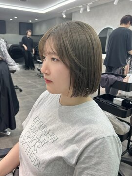 ジーニー 千葉(GENiE) オリーブベージュ/ブリーチなしカラー/韓国ボブ【白井愛海】