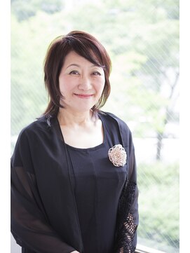 カシア cassia hair dressing salon 【cassia】ミディアムスタイル　[30代40代50代]