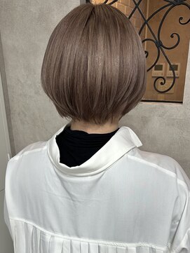 ルノン(LUNON) ミルクティーベージュ/ショートボブ/ハイトーン/ケアブリーチ