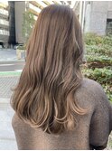 ブリーチなしのまろやかラテベージュカラー＊