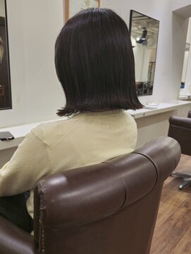 インビテーション(invitation) ダークベージュ