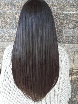 ヘアー カフナ 京急蒲田店(hair kahuna)の写真/一人ひとりに合わせて薬剤を選定◇髪の内部からダメージを補修して、手触りのいいのうるつや美髪に♪