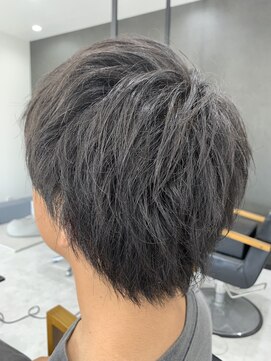 ディティール(Detail) 2ブロック×カジュアルミディアム