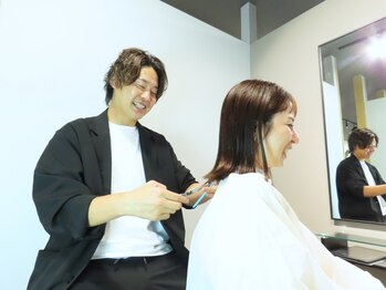 スリー(three)の写真/大型店が苦手な方にもオススメ◎マンツーマンサロンだからこその丁寧な施術で理想のスタイルが叶う♪