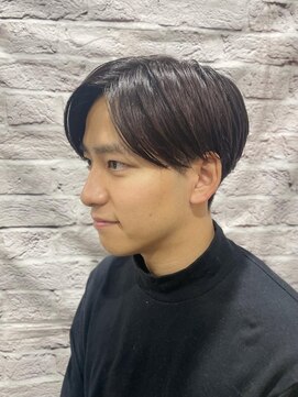 グレイスフル バーバープラチナム 六本木店(Graceful Barber platinum) スーツに合う爽やかナチュラルパートヘア