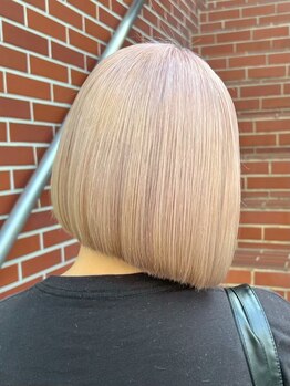 マエストロ(Maestro)の写真/【 美容と、音楽と。 】丁寧で細やかなカウンセリングを徹底。仕上げまで一人のスタイリストが担当で安心◎