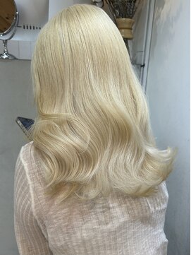 キラ 原宿(KILLA) ココアベージュ/オリーブグレー/小顔/黒髪/クラゲヘアー/原宿