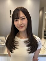 イロ(iro)&nbsp;レイヤーカット×透明感ブラウン