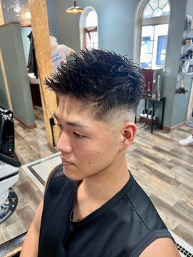 スタンドバーバー 柏(STAND BARBER) リバースセンターパート/ニュアンスウルフ/ダウンバング/柏