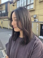 ホワイト キタサンドウ(WHiTE kitasando) ナチュラルレイヤー/ミディアムレイヤー/大人ミディアム