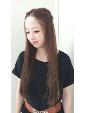 ヘアーヴィーヴル 松茂店(Hair BIVRE) ナチュラルストレート