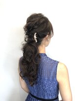 アヤナ バイ アヤラ(ayana by ayala)&nbsp;ふんわりローポニー〈浦安 新浦安 葛西 南行徳〉