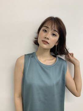 ガーランドウメダ(Garland umeda) ワンサイドショート×ブランジュ☆切りっぱなしボブ