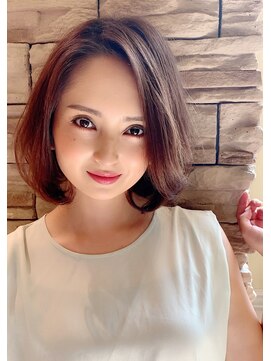 レウナ 外苑前(Reuna) 大人可愛いボブスタイル ワンカール 30代40代