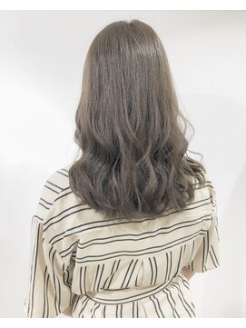 ネイヴィル オモテサンドウ(navile omotesando) ☆ブリーチなしミルクティーグレージュ☆navile表参道