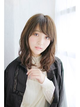 プティルカ(PutiLuca D.C.) 透け感たっぷりのグレージュカール