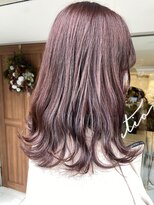 インビテーション(invitation)&nbsp;顔まわりレイヤー・セミロング・ピンクブラウン