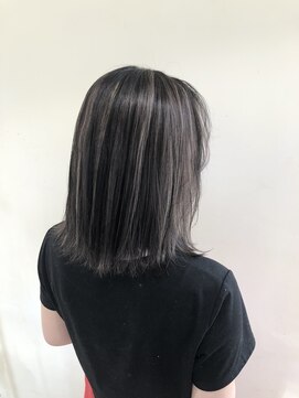 リー 枚方(Lee) 【熊谷】ハイライト×外ハネボブ