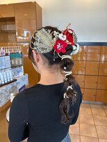 ビーグレイス シモエド店&nbsp;おしゃれタイトポニー×韓国風