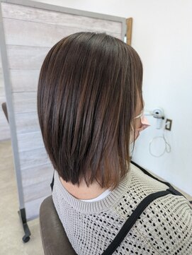 ラヴィリス バイ レム(Raviliss by rem) 艶ボブ