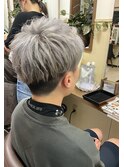 【見附　今町】ホワイトカラー　ブリーチオンカラー