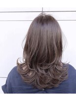 ヘアサロン エフ 渋谷(F)&nbsp;#レイヤー#ミディアムレイヤー#ベージュ#30代#40代