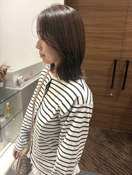 グッディ 倉敷中島店(GOOD-DAY) 植田まい＊ブラウングレージュ×レイヤーボブ