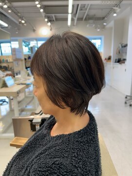 バーチ バイ クロップエス(BIRCH by crop es) 癖をいかしたショート