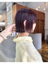 アペロ 柏(Apero) 切りっぱなしボブ/ダークレッド/ミニボブ/前髪なし/ダブルカラー
