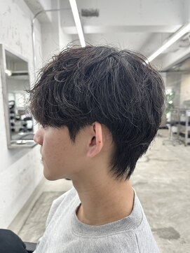 プレイ(PLAY) マッシュ刈り上げなしツーブロック×シャドウパーマ