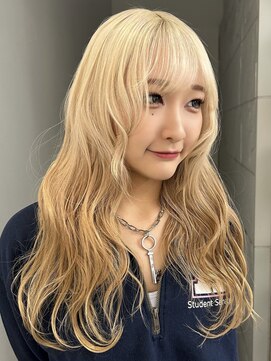 プネル(punel) のあブロンド  ベージュ ルーツカラー ケアブリーチ