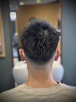 レオヘアワークス(LEO HAIR WORKS)&nbsp;スキンフェード　直毛　メンズカット　新潟床屋　新潟市中央区
