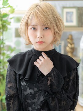 カバーヘア ブリス 志木南口駅前店(COVER HAIR bliss) ダブルカラー/ブリーチ/ホワイトブロンド/小顔ショート/20代g