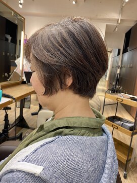 ローグ(Logue) ショートボブ くびれボブ