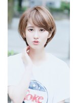 ミッシェル アフロート(michelle afloat)&nbsp;10代20代30代40代50代小顔ひし形くびれショートCカーブカット