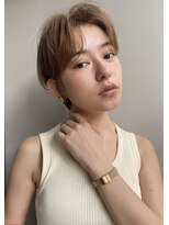 ブラウヘアアンドケア(care)&nbsp;ナチュラルセンターパートショート