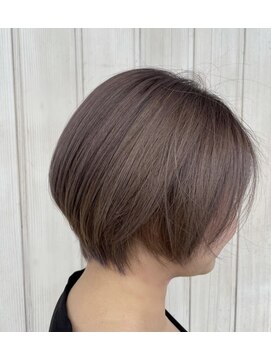 シェイプスヘアデザイン 上三川店(Shape's hair design) ショートボブ×ミルクティーベージュ