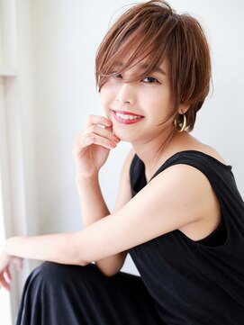 ラフィスヘアーヴィレ 福山店(La fith hair wille) 【La fith】 エアリーマッシュショート×ノームコア