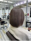 ナチュラルグレージュ