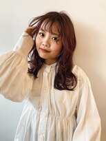 クレオヘア インターナショナル 八丁堀店&nbsp;動きのあるレイヤーロングでキュートなスタイルです。