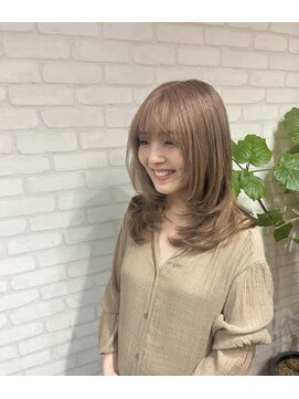 リーフ(LEAF) ベージュカラー
