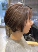 白髪ぼかしハイライト★ラベンダーベージュ★美髪ショートボブ★