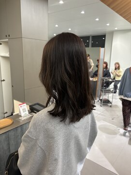 ローレンアオ(LOREN AO) 【LOREN AO】透明感グレージュ/くびれミディアム